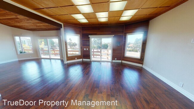 Building Photo - 5 br, 4 bath House - 17181 Marina View Pl