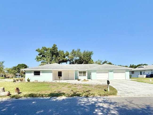Foto del edificio - 4440 Maceachen Blvd