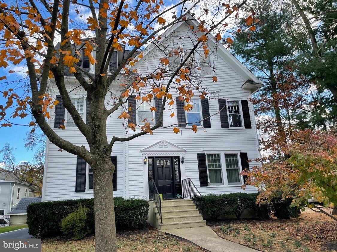 37 Wiggins St, Princeton, NJ 08540 House Rental in Princeton, NJ