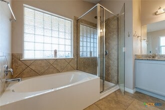 Building Photo - 3315 Vineyard Trail