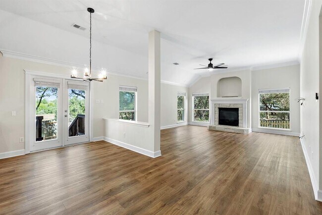 Foto del edificio - 10805 Ariock Ln