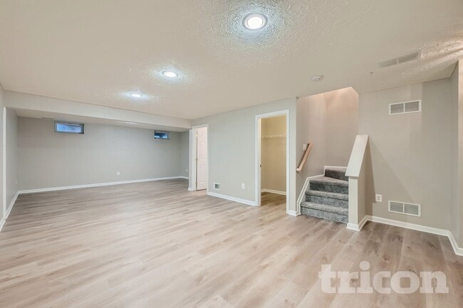 Foto del edificio - 23 Bensmill Ct