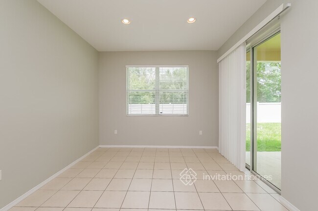 Foto del edificio - 4437 Fieldview Cir