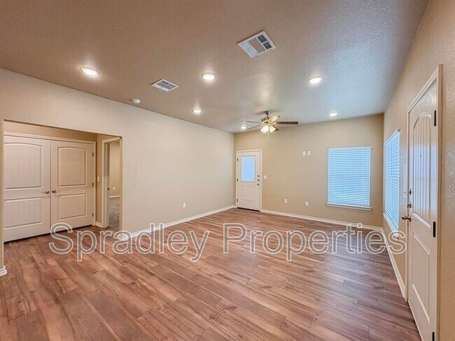 Foto del edificio - 1044 Hibiscus Dr