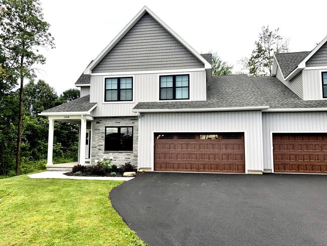 Building Photo - 132 Lapp Rd
