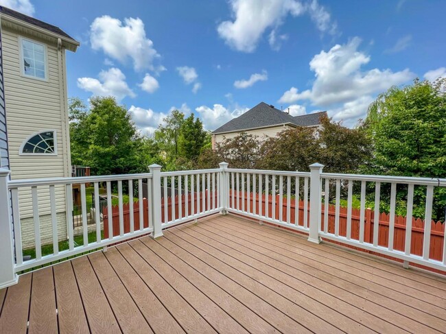 Building Photo - 3909 Beeker Mill Pl