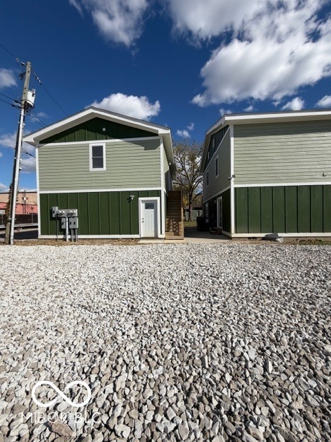 Building Photo - 20 Schiller St