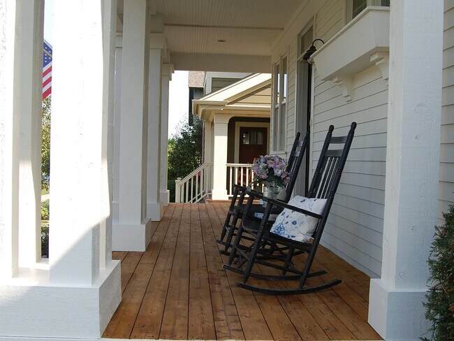 Building Photo - 15822 Drawstone Trail
