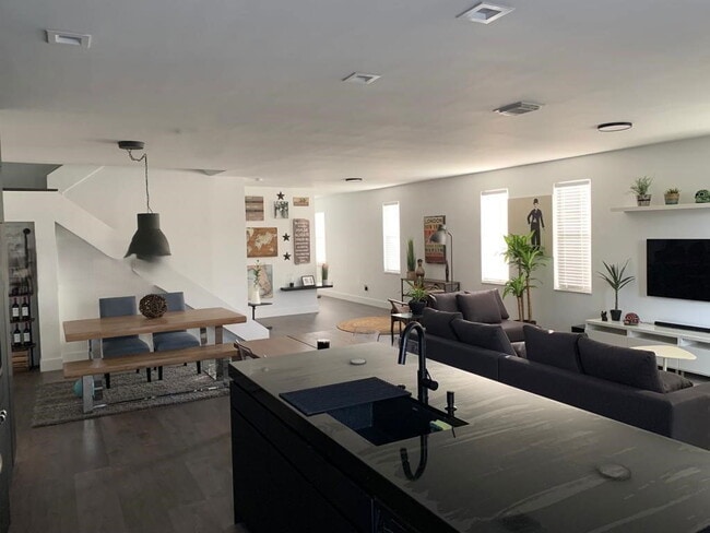 Photo - 10727 NW 75th Ter House