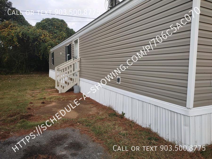 Primary Photo - 2225 State Hwy 20