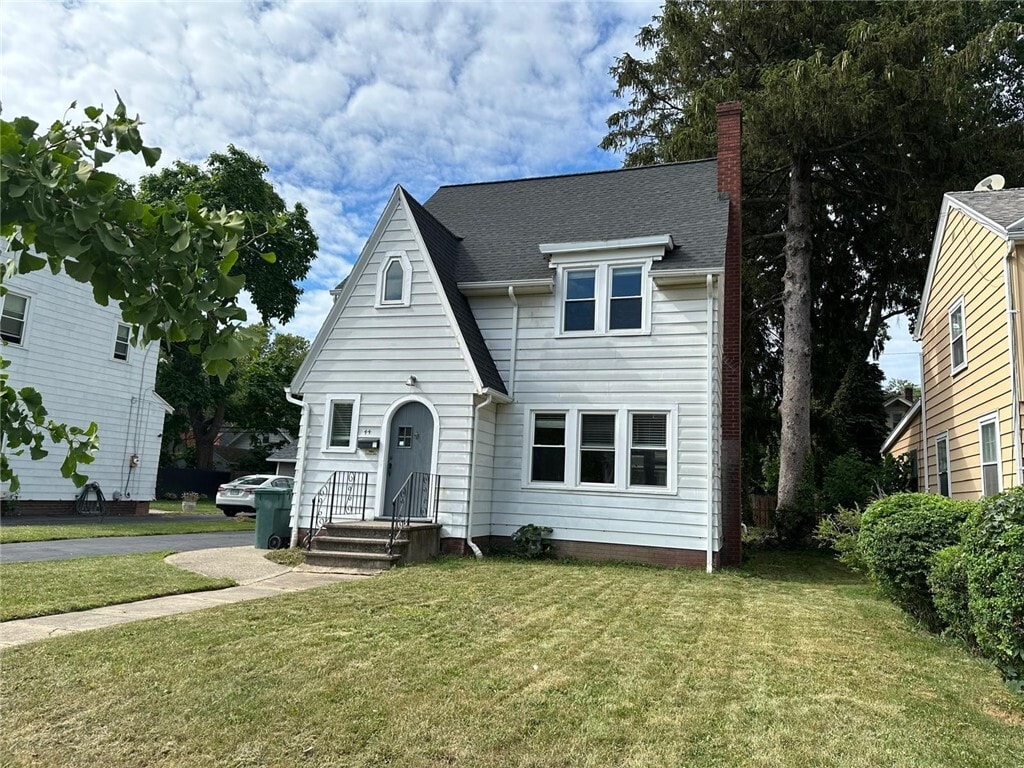 Primary Photo - 44 Parkwood Rd