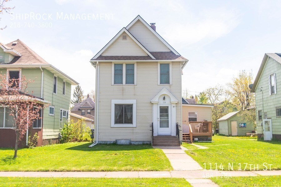 1114 N 17th St, Superior, WI 54880 House Rental in Superior, WI