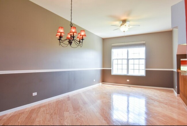 Foto del edificio - 228 Station Park Cir
