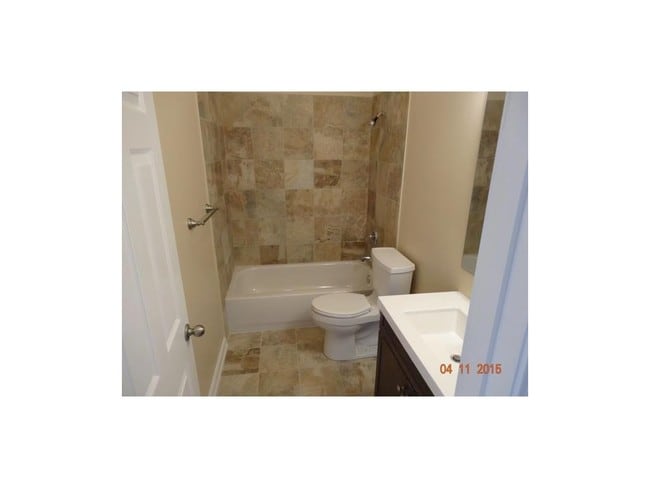 Building Photo - 528 Bellefontaine Ave