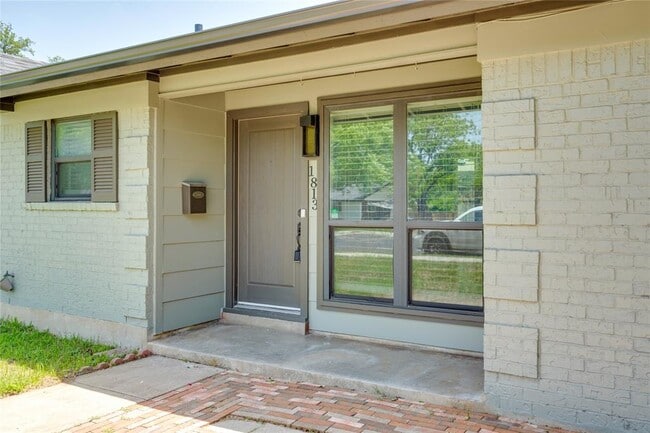 Building Photo - 1813 Ohlen Rd