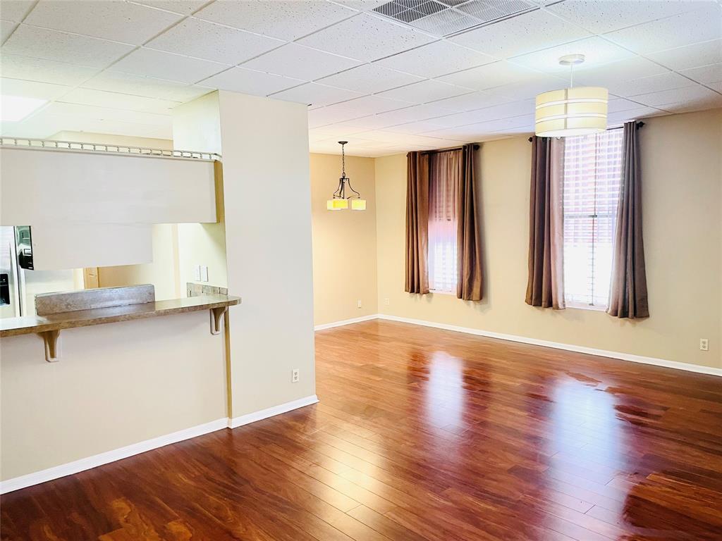 Foto principal - 801 6th St N
