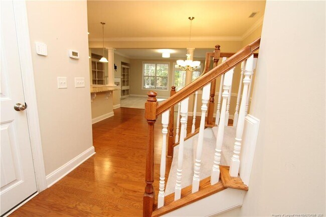 Foto del edificio - 449 Christian Creek Pl