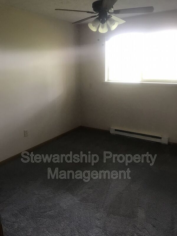 Building Photo - 7270 Stuhldreher St NW