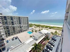 Primary Photo - 9225 Collins Ave