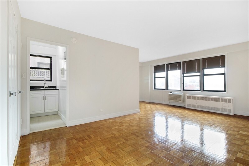 Foto principal - 135 3rd Ave