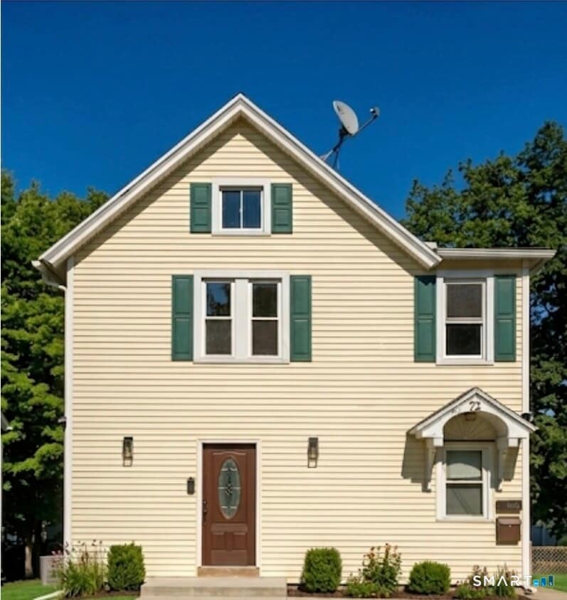 Photo - 72 Ward St (Naugatuck, CT)