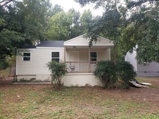 Building Photo - 10 Bethuel Church Rd