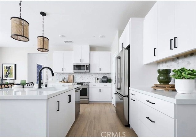 Foto del edificio - 3580 S Eichler Paseo