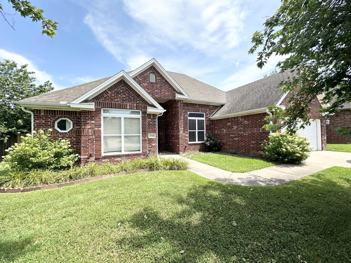 Photo - 3750 River Bend Dr (Fayetteville, AR)