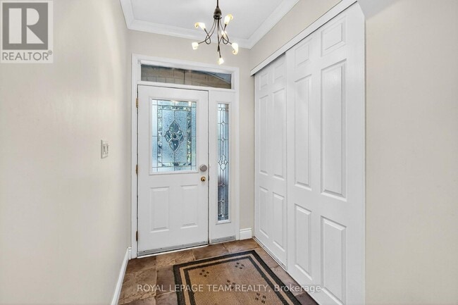 Photo du bâtiment - 128 Lanark Ave