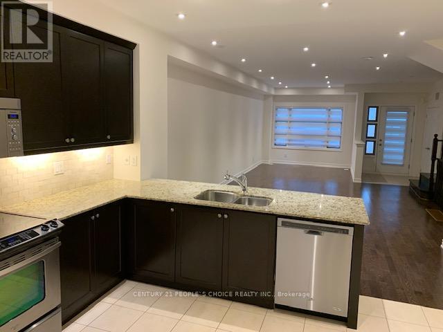 Building Photo - 2460-2460 Prince Michael Drive