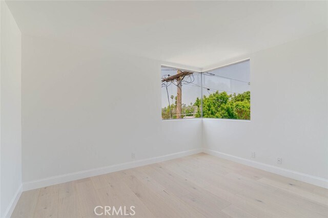 Foto del edificio - 1305 N Columbus Ave