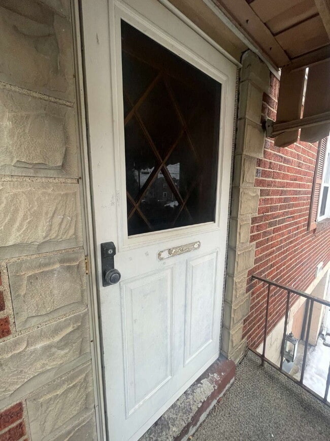 Photo - 149 Parkwood Rd House