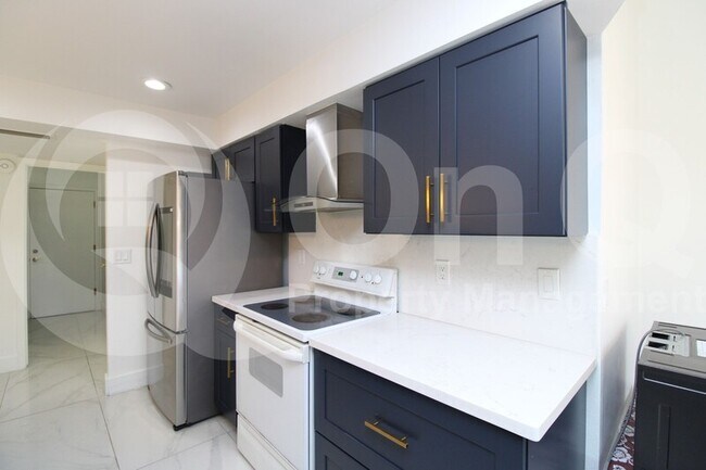 Foto del edificio - 14819 N 58th St