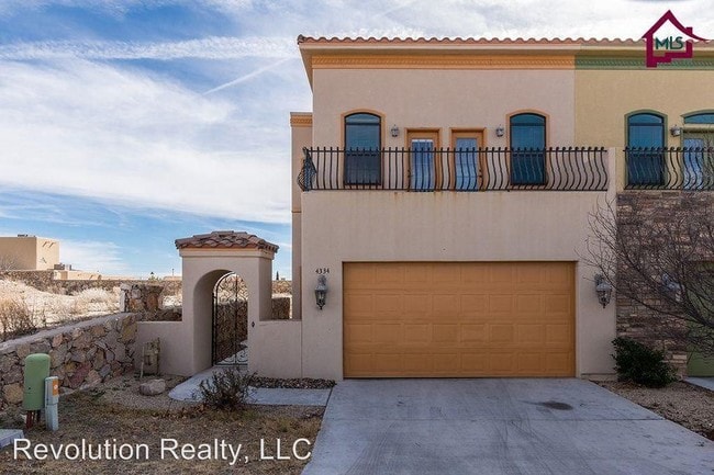 Building Photo - 5 br, 3 bath House - 4334 Capistrano Ave.