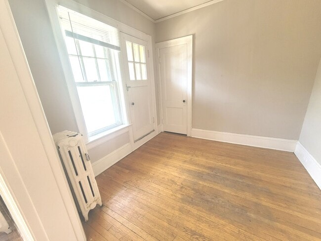 Interior Photo - 2549 Lake