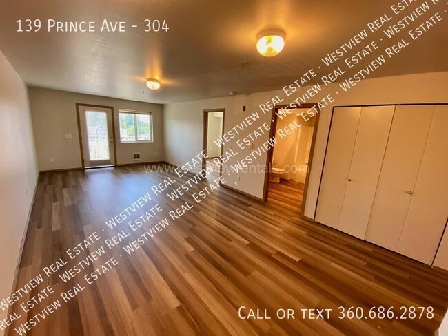 Building Photo - 139 Prince Ave