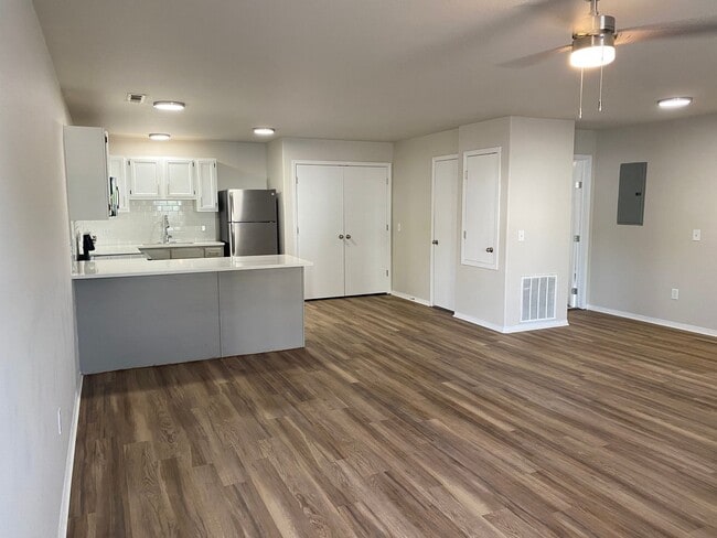 Interior Photo - The Ridges at Bentonville
