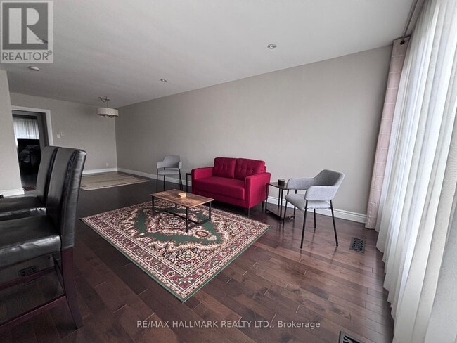 Building Photo - 295 Blue Grass Blvd