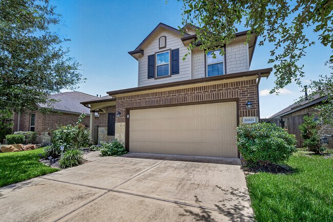 Foto del edificio - 20223 Highfield Park Dr