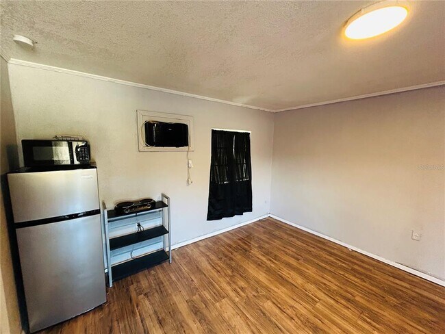 Foto del edificio - 553597 U.S. Rte 1