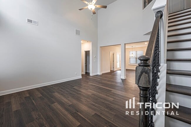 Building Photo - 203 Margrave Dr