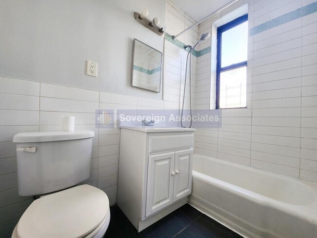 Building Photo - 1 bedroom in New York NY 10032