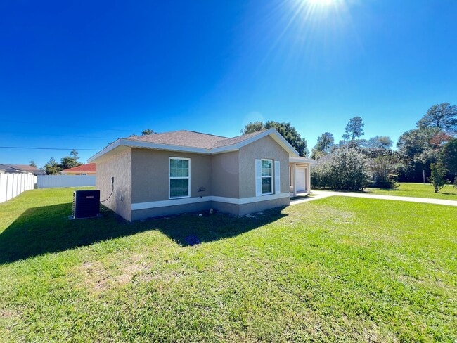 Foto del edificio - BEAUTIFUL 3 BD/2BA Home in Beautiful Ocala!!!