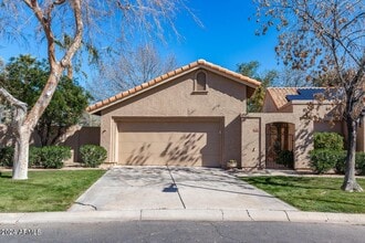 Building Photo - 8811 S Lori Ln