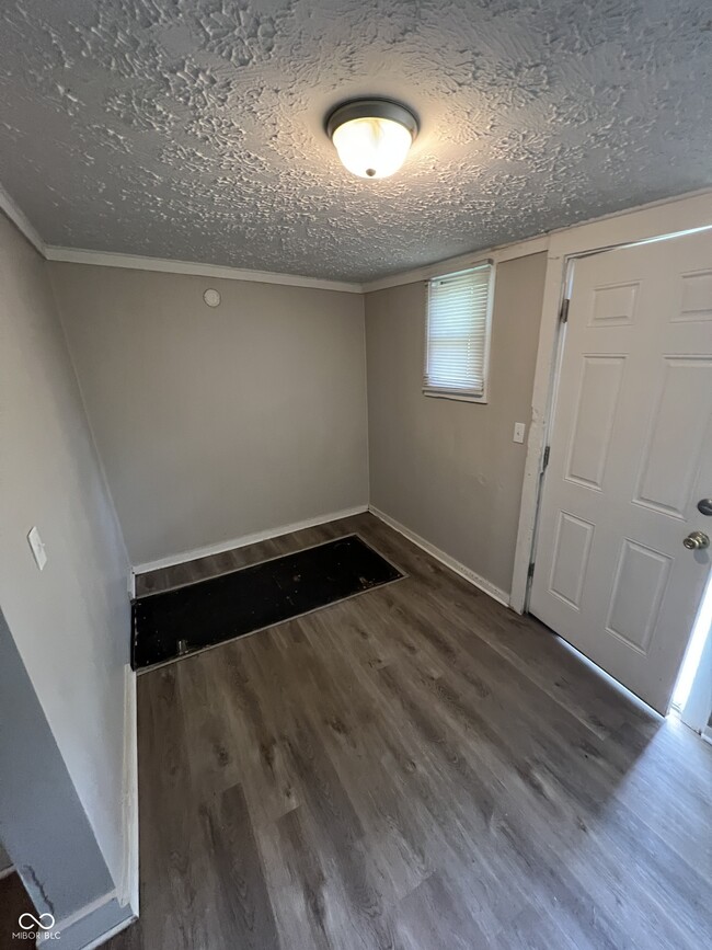 Building Photo - 3449 Boulevard Pl