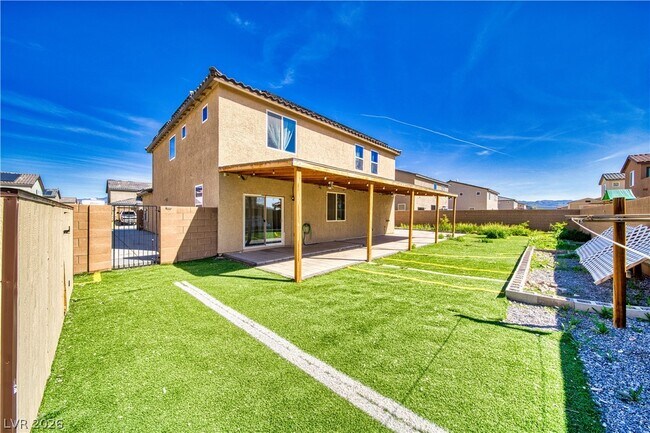 Building Photo - 3821 E Weld Ave
