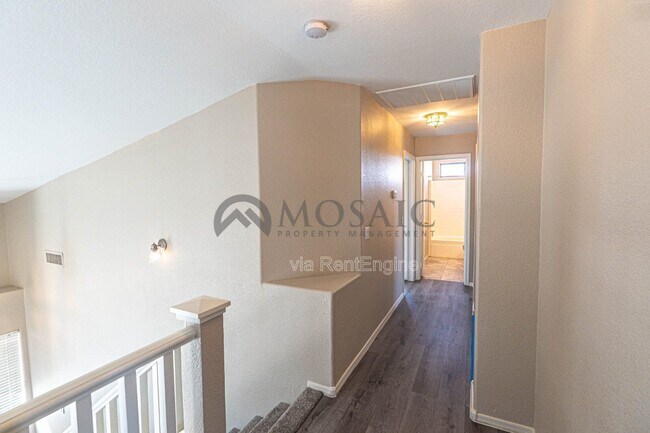 Foto del edificio - 9304 E Monte Ave