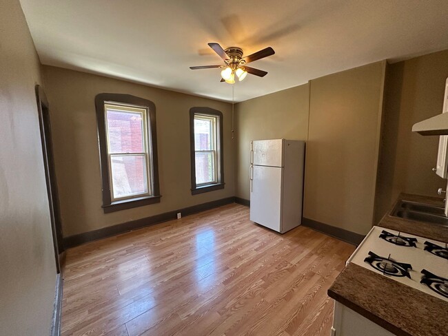 Foto del edificio - 208 S 12th St