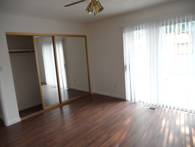 Master Bedroom - 6551 Flower St
