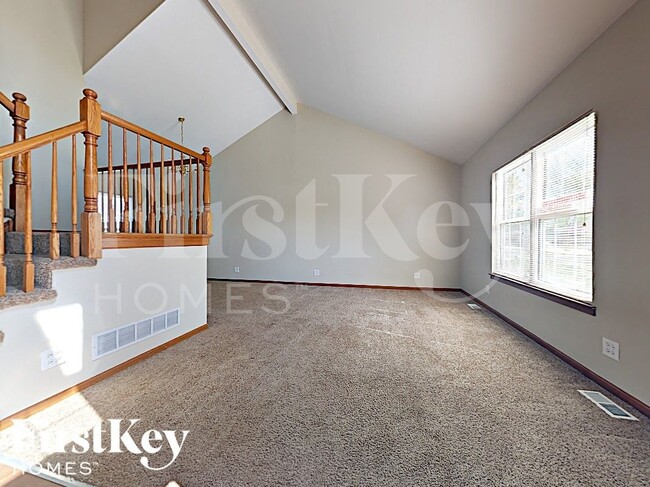 Building Photo - 1203 Quail Dr